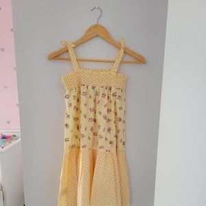 Cotton dress with smocks